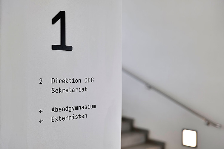 Signaletik Christian Doppler Gymnasium